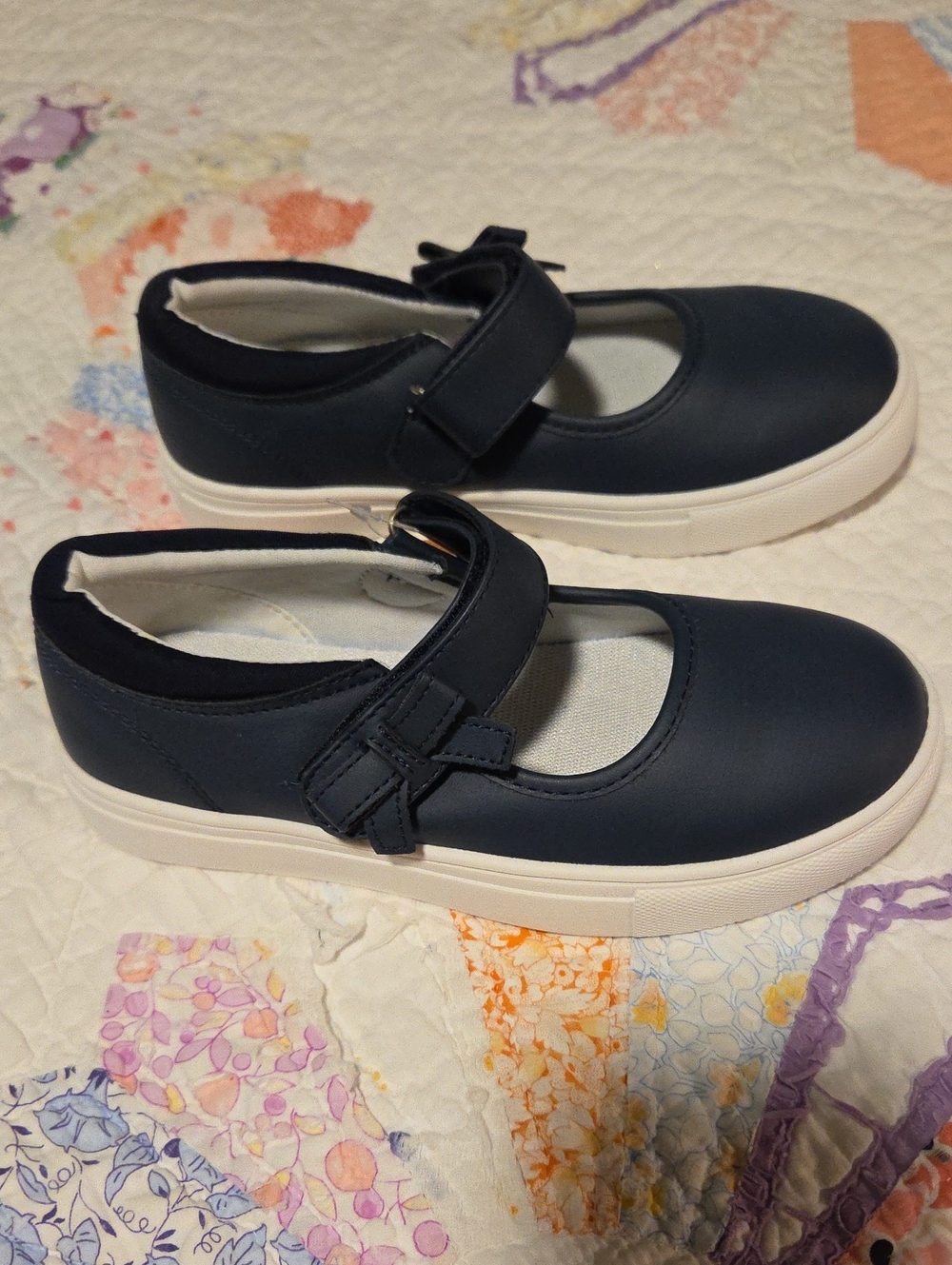 Rihero Girls' Navy Mary Jane Sneakers- 13  NWT